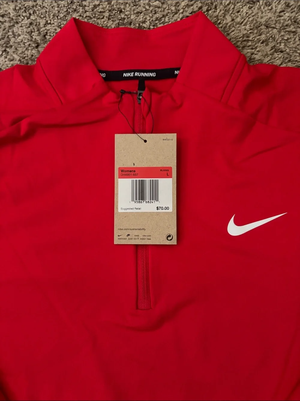 NWT-Women’s Nike Bright Red Long Sleeve 1/4 Zip with White Swoosh